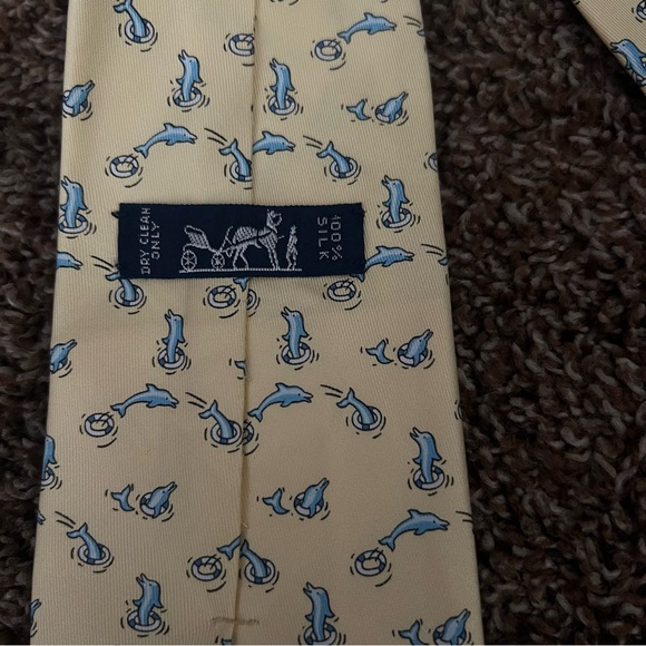 Vintage Hermes Dolphins Tie - Picture 4 of 6